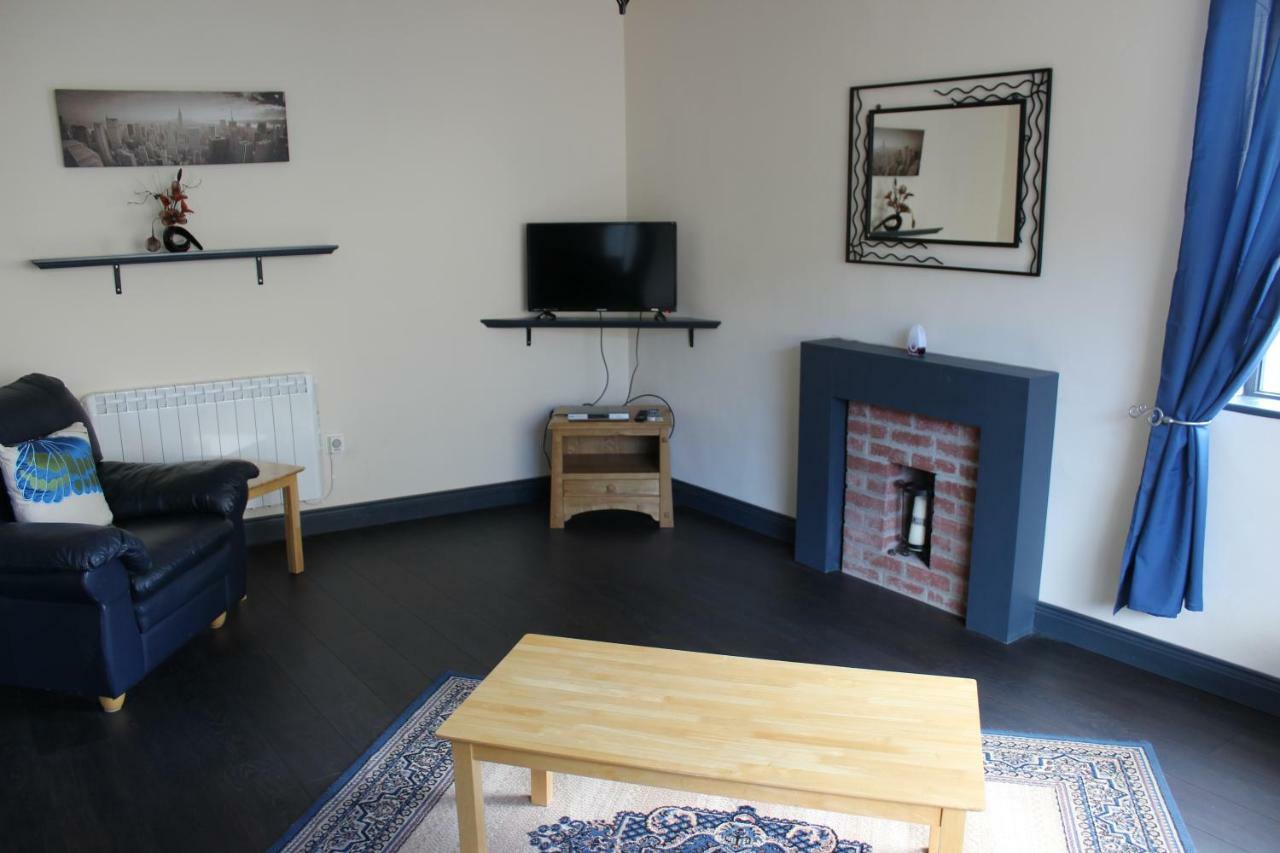 Апартаменты Donegal Lodgings - Apt 1 Донегол Экстерьер фото
